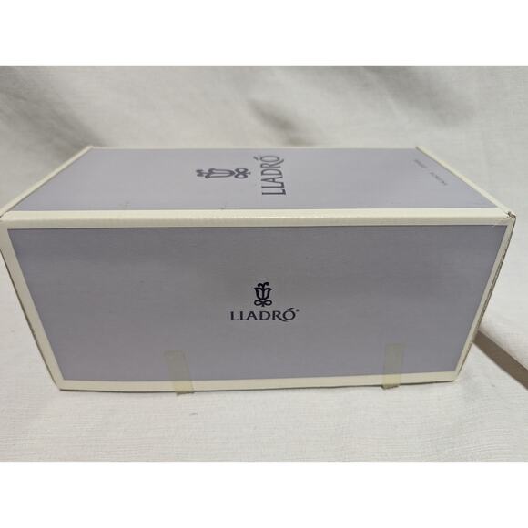 LLADRO Susan Young Girl With Straw Hat 5644 Spain Porcelain Vtg Figurine Mint - Picture 7 of 7